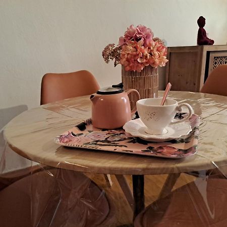 Апартаменты Pink Lady Бержерак Экстерьер фото